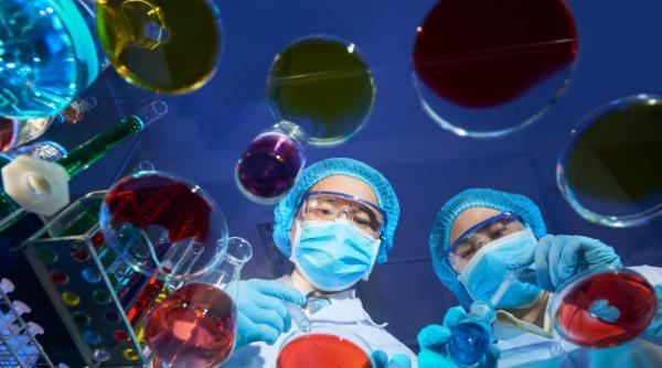 Cum a apărut virusul SARS-CoV-2. Ce știu, de fapt, serviciile americane