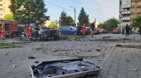 Mașina unui om de afaceri a explodat. Șoferul a fost găsit carbonizat