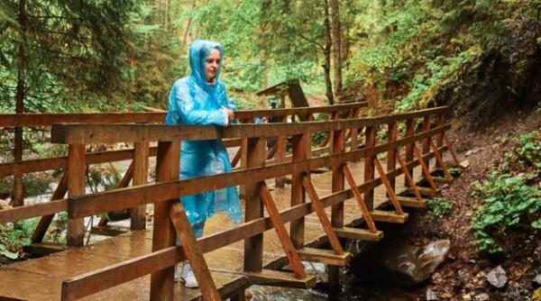 Atenționare ANM. Este COD PORTOCALIU de ploi în aceste județe