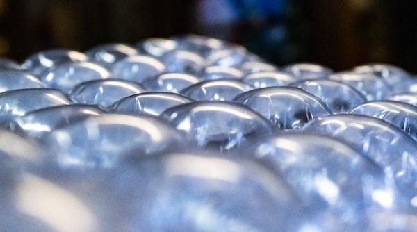 Grupul Proplast va prelua Omniform SA. Tranzacția va fi analizată