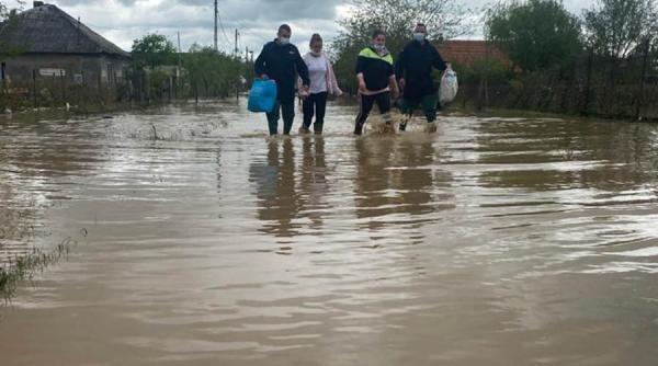 Cod PORTOCALIU de INUNDAȚII în acest JUDEȚ