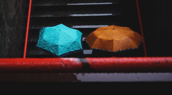 Informare meteo. La ce să ne așteptăm până mâine seară