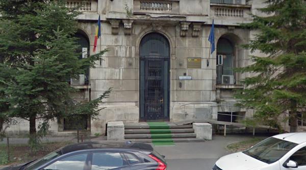 Cine este falsul consilier din Ministerul Muncii care face controale