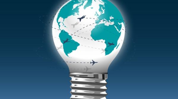 Avionul electric uşor decolează pentru un cer mai "verde"