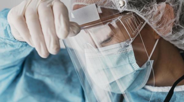 ALERTĂ! Tulpina indiană a suferit MUTAȚII! Nu se mai TERMINĂ