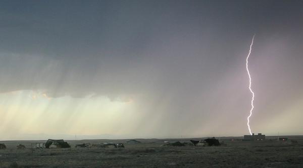 Instabilitate atmosferică în ACESTE zone. Cod GALBEN