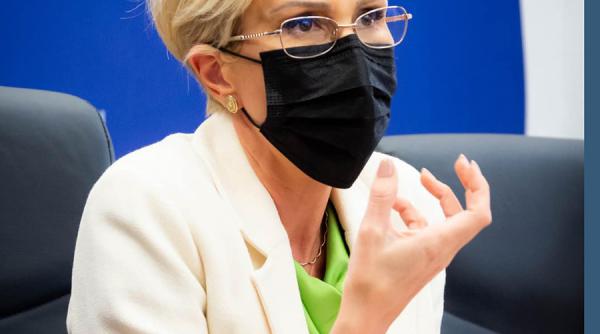 Răspunsul HALUCINANT al Ralucăi Turcan pentru un om care s-a plâns de salariul minim 