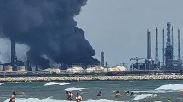 EXPLOZIE la PETROMIDIA. Trei răniți cu arsuri extinse cât și alte traumatisme VIDEO