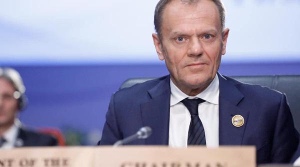 Donald Tusk, invitat să intre în politică. I s-a propus un partid