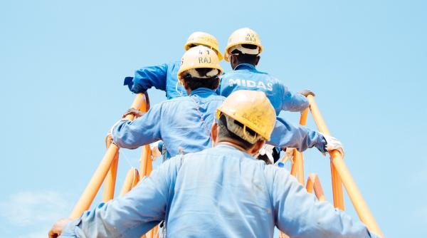 Mesajul lui Florin Cîțu: Aşa putem asigura forţa de muncă necesară