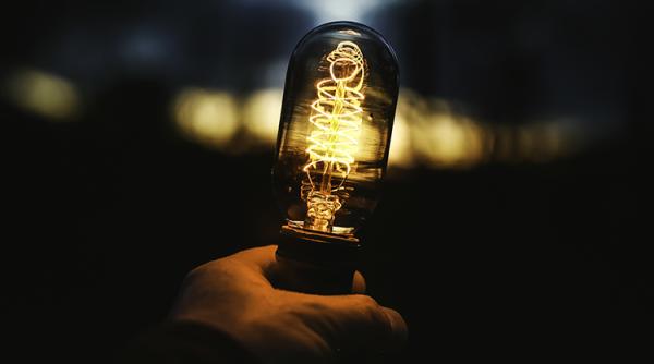 Trecerea la energie regenerabilă ar putea crea 10 milioane de locuri de muncă 