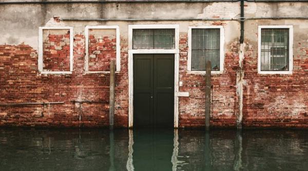 Cod GALBEN de INUNDAȚII pe râuri din 5 județe