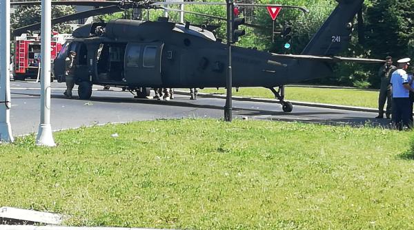 Cât costă elicopterul militar Black Hawk, aterizat în sensul giratoriu de la Aviatorilor