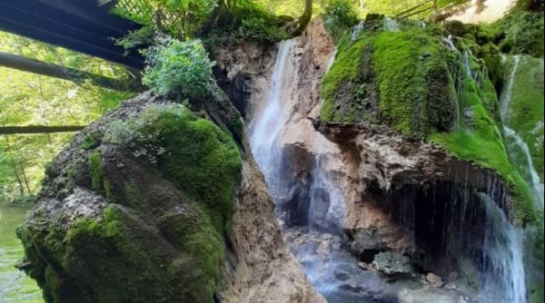 Prăbușirea CASCADEI BIGĂR. Ce s-a întâmplat cu turismul din zonă