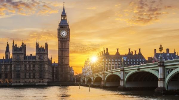 Londra cere UE renegocierea măsurilor privind Irlanda de Nord. Bruxellesul RESPINGE solicitarea