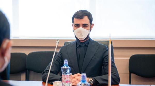 Claudiu Năsui: Deşi muncesc mult, românii rămân săraci