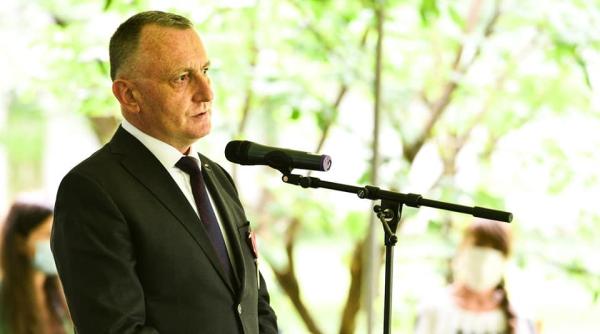 Sorin Cîmpeanu anunţă cum se va face admiterea la liceu în 2022