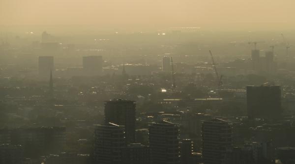 Serbia. Belgradul, învăluit într-un nor de fum 
