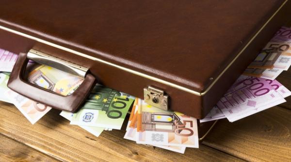 Investiţiile străine directe au crescut. Ce domenii au profitat de cei 3,1 mld. euro