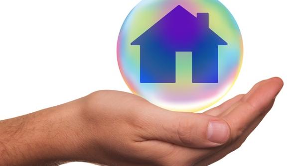 Românii au dat năvală să-și asigure locuințele. Cifre oficiale