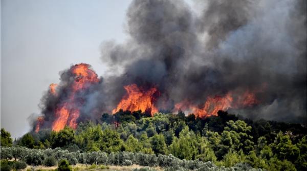 Grecia. Un nou incendiu major a izbucnit în apropierea Atenei