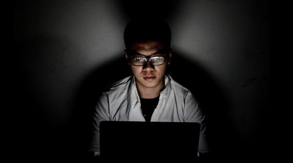 China joacă murdar. De unde recrutează hackerii-spioni