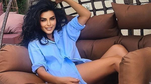 E oficial. O dansatoare din buric, angajată consilier la Transelectrica