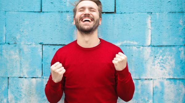 Județul unde SALARIUL mediu net a crescut cu peste 400 lei