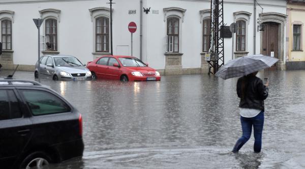 INHGA: Cod galben de inundaţii pe râuri din acest judeţ
