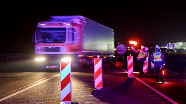 Polonia, aproape să declare starea de urgenţă. Ar fi pentru prima oară de la căderea comunismului