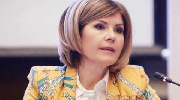 Elena Cristian, despre MAXIMUL ISTORIC atins de EURO: Iresponsabilitatea politică ne va COSTA SCUMP