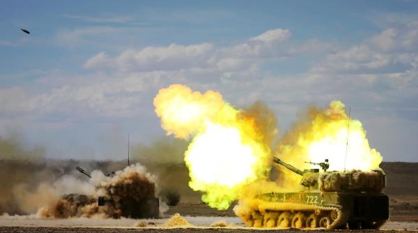 Tancurile chinezești au băgat spaina în militarii indieni