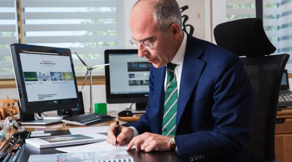 CEO-ul Enel, întâlnire de gradul 3 cu Iohannis și Cîțu