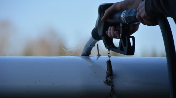 Până unde se va duce prețul petrolului. Predicția Goldman Sachs