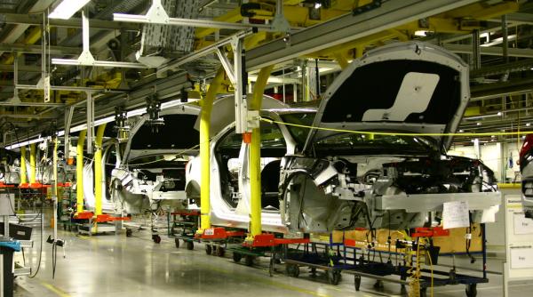 Șoc în Germania. Opel închide fabrica din Eisenach