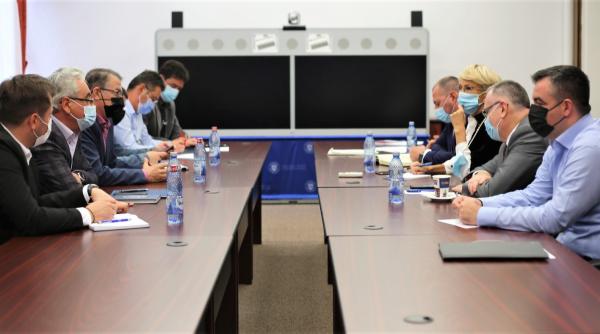 Majorările salariale din învățământ. Ce urmează să se întâmple