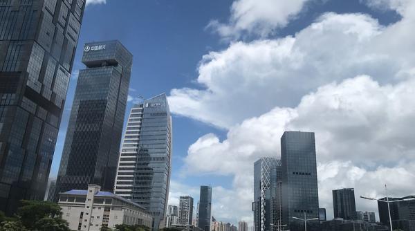 Expert: Evergrande ar putea declanșa o contagiune de neplată a dezvotatorilor