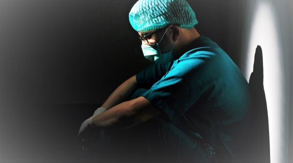 Bilanț COVID-19. Record la numărul de COPII internați la ATI. 282 de decese