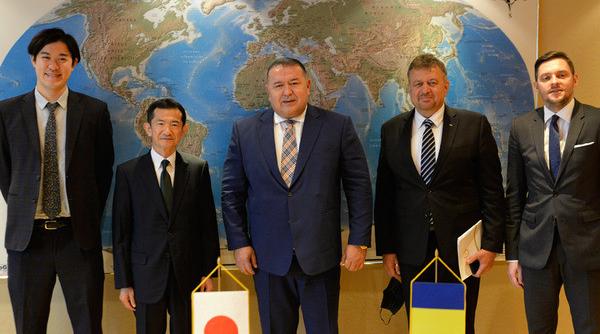 Mihai Daraban: Portul Constanța poate deveni un hub logistic în mișcarea și stocarea bunurilor aduse din Japonia