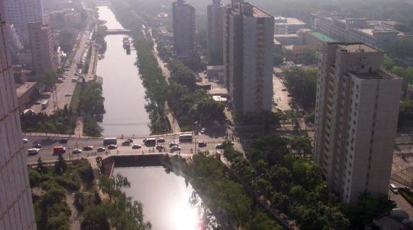 Saga Evergrande descurajează cumpărătorii. Piața imobiliară din China continuă să se prăvălească