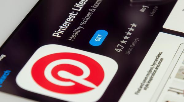 Tranzacție de 39 miliarde dolari. Vizată este rețeaua socială Pinterest