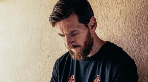 Messi şi-a lansat propria colecţie de ceasuri de lux. Cea mai ieftină bijuterie costă 35.000 de euro VIDEO