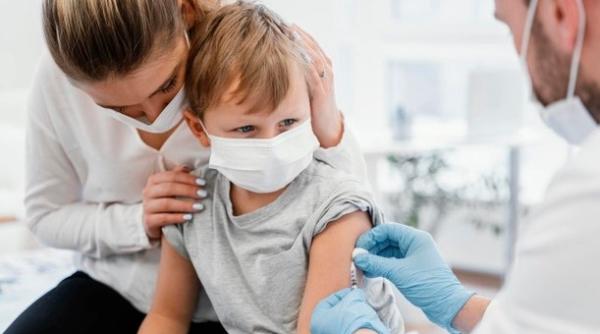 Vaccinul COVID-19 la copii. Pfizer a dezvăluit rezultatele