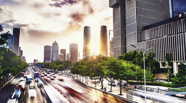 Fondatorul Evergrande, obligat să-și pună averea la bătaie