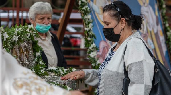Noi REGULI privind organizarea de slujbe religioase sau procesiuni