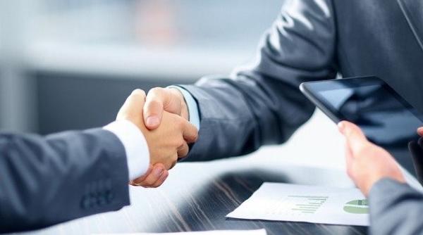 Litigiile cu BANCA. Ce sume au câștigat clienții băncilor după renegocierea creditelor