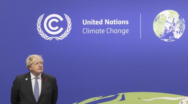 Cel mai jenant moment de la COP26 nu a fost când Boris Johnson și-a lustruit pantofii VIDEO