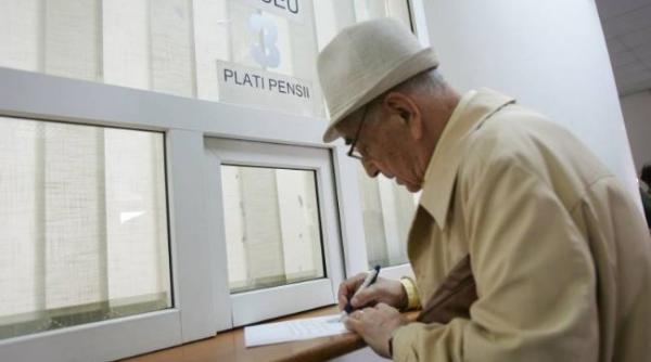 Proiect: Pensii mai mari cu 10% din ianuarie 2022. Documentul majorării a fost depus la Senat