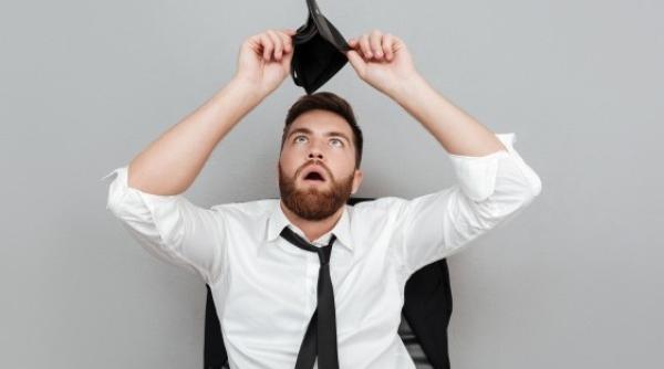 Facturile la curent au crescut cu 23,51%, uleiul s-a scumpit cu 26,29%