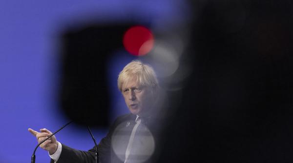 Boris Johnson NU exclude un nou lockdown